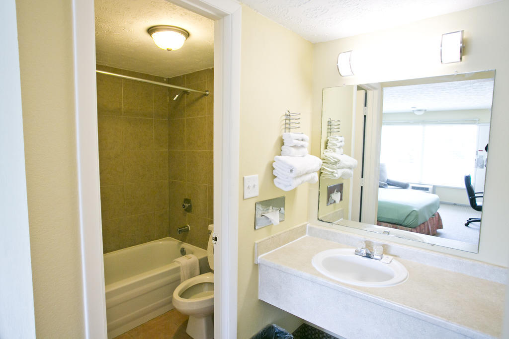 Star City Inn And Suites Grove City Bilik gambar